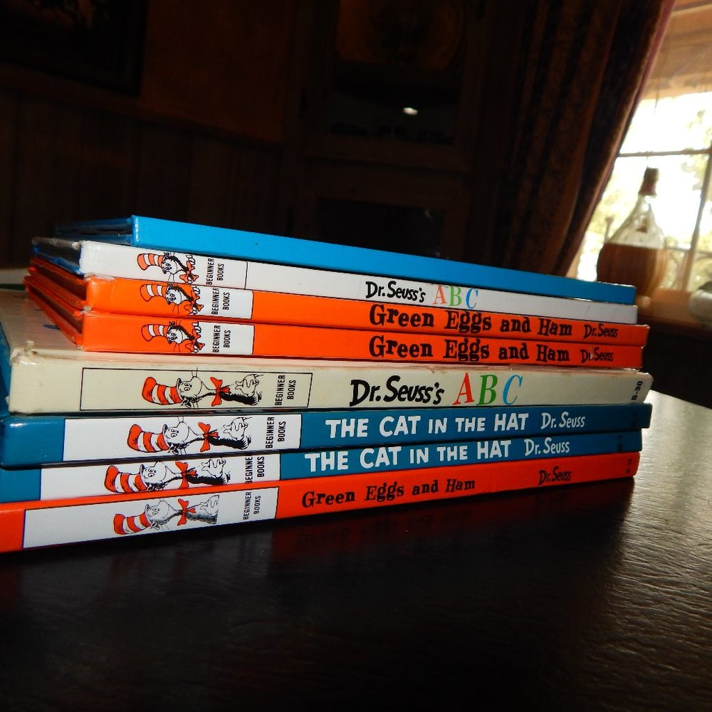 <3   Classic Dr Seuss Books CHOICE   <3